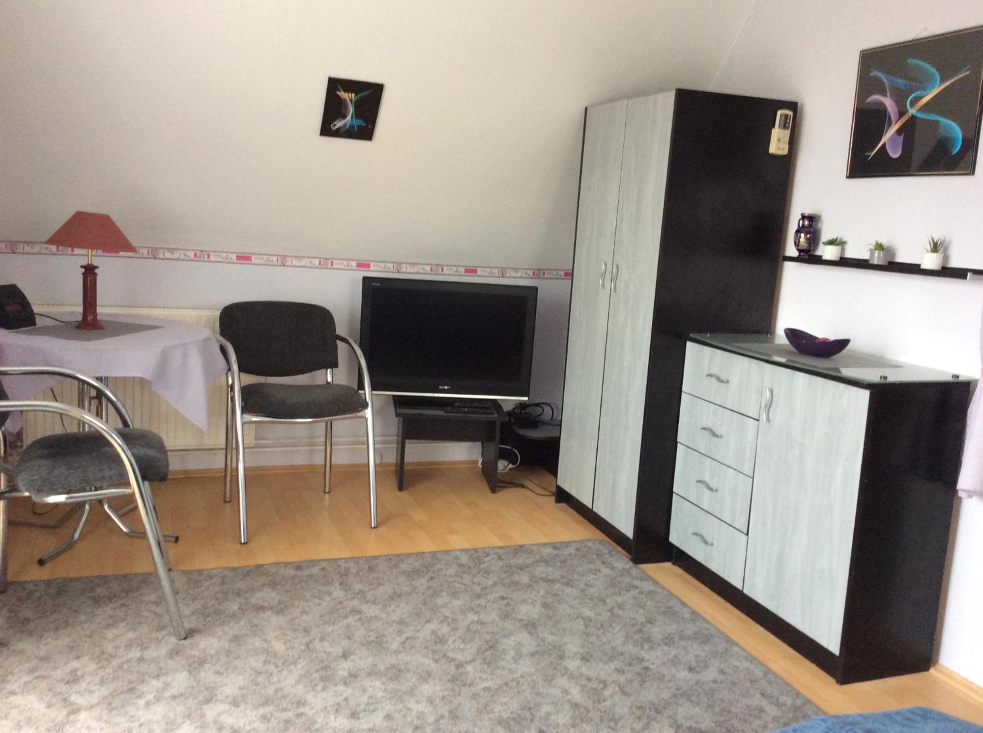 Gyenesi Virag Apartman เจเนชดิแอช ห้อง รูปภาพ