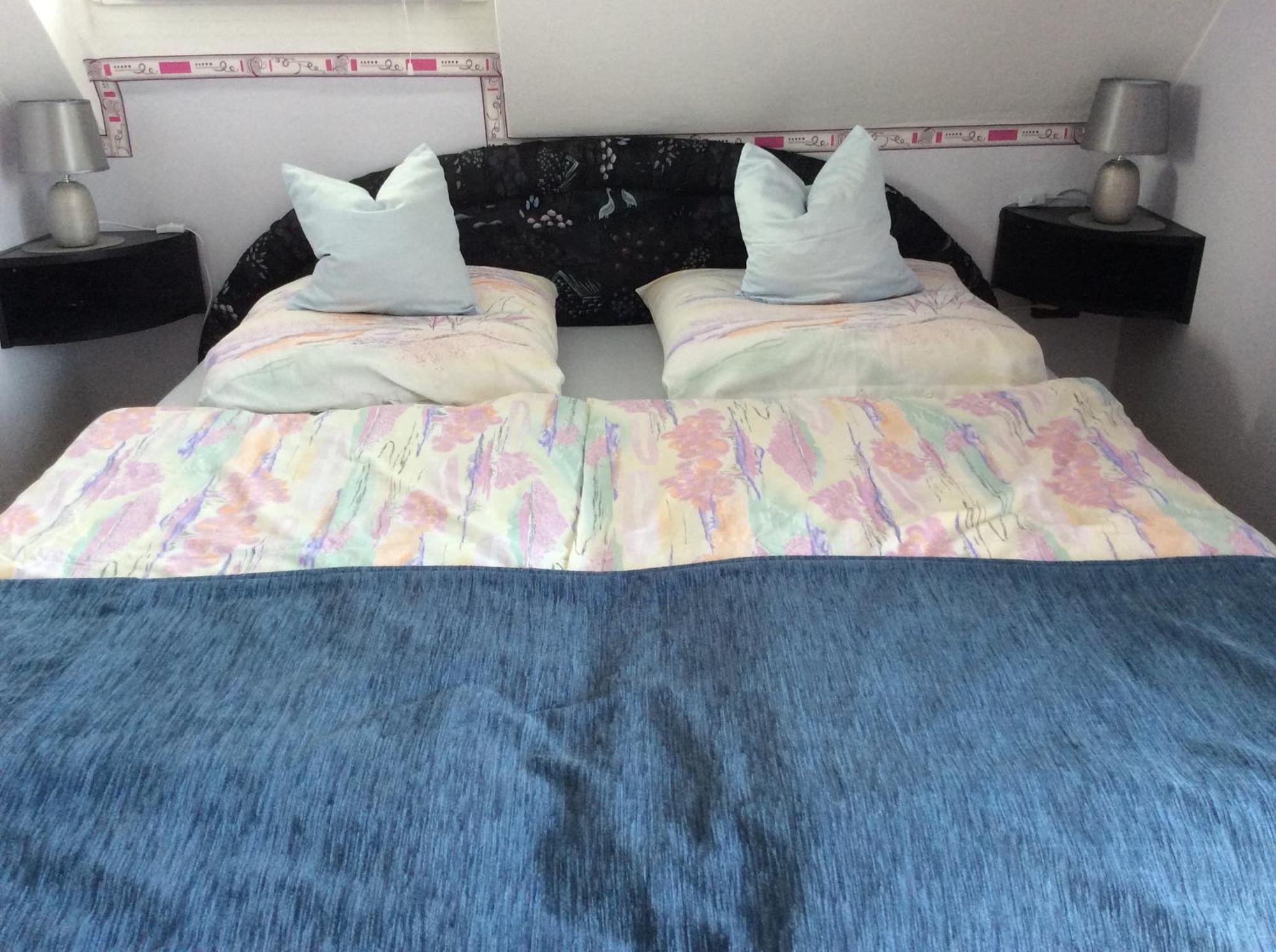 Gyenesi Virag Apartman เจเนชดิแอช ห้อง รูปภาพ